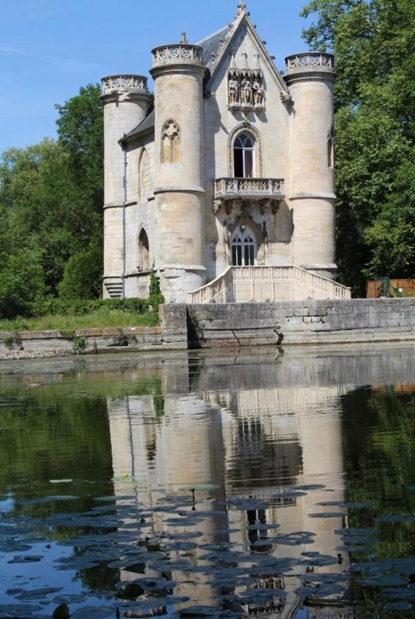 Maison Individuelle Tout Confort Terrasse Exterieur Proche Parc Asterix, Aeroport Roissy Cdg, Paris, Disney, Chateau De Chantilly La Chapelle-en-Serval Exterior photo